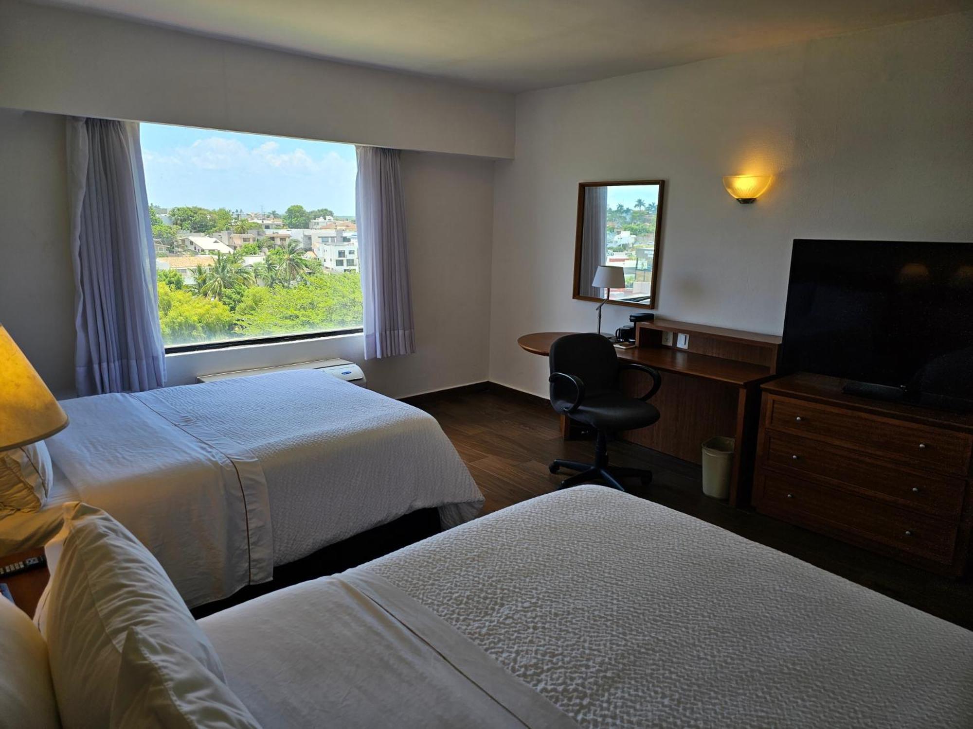 Fiesta Inn Tampico Eksteriør bilde