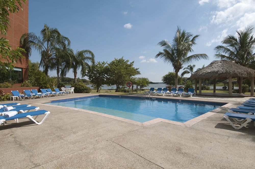 Fiesta Inn Tampico Eksteriør bilde